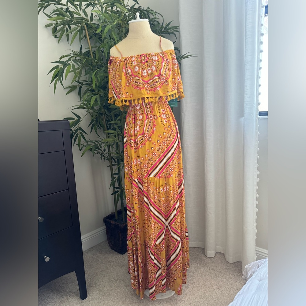 Forever 21 off shoulder maxi dress